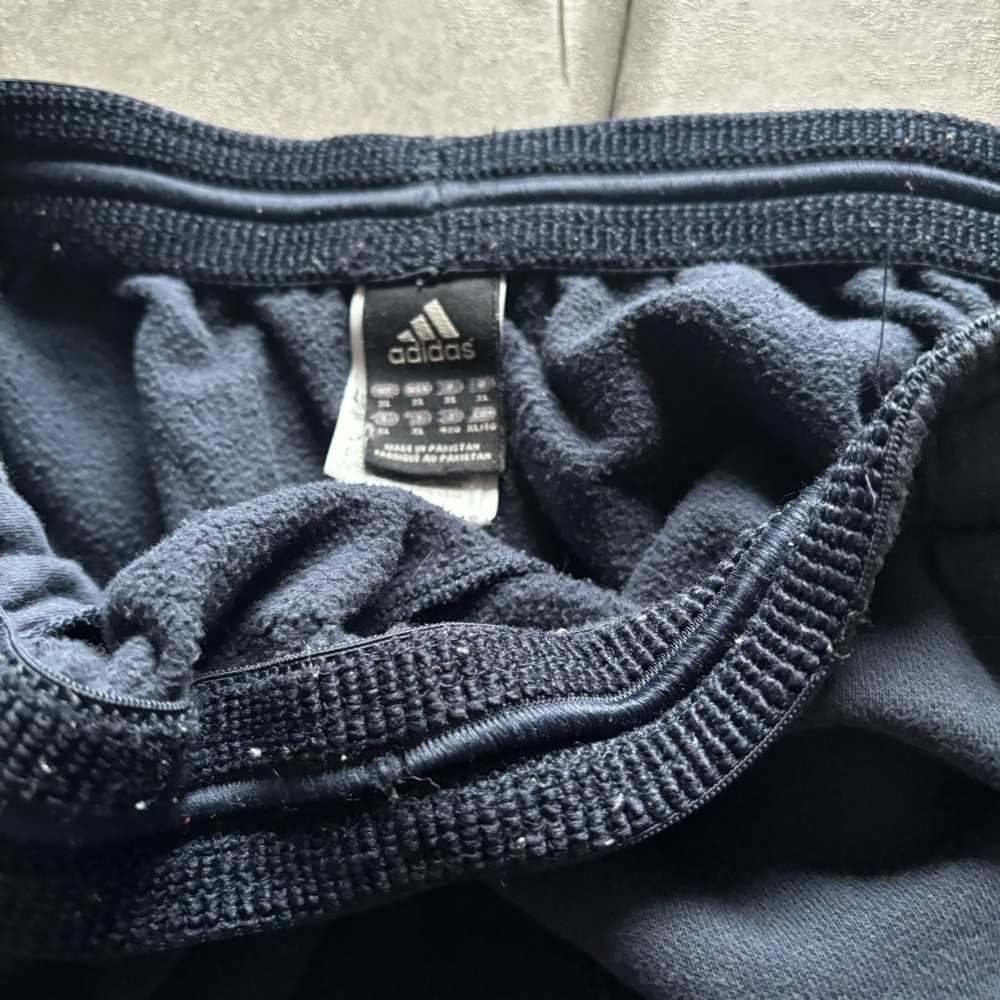 Y2k navy baggy adidas sweatpants - Picture 5 of 6